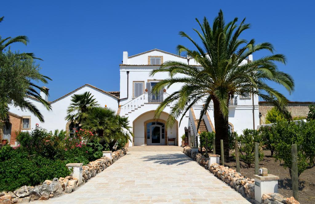 Masseria Celentano Relais & Agriturismo San Severo Phòng bức ảnh